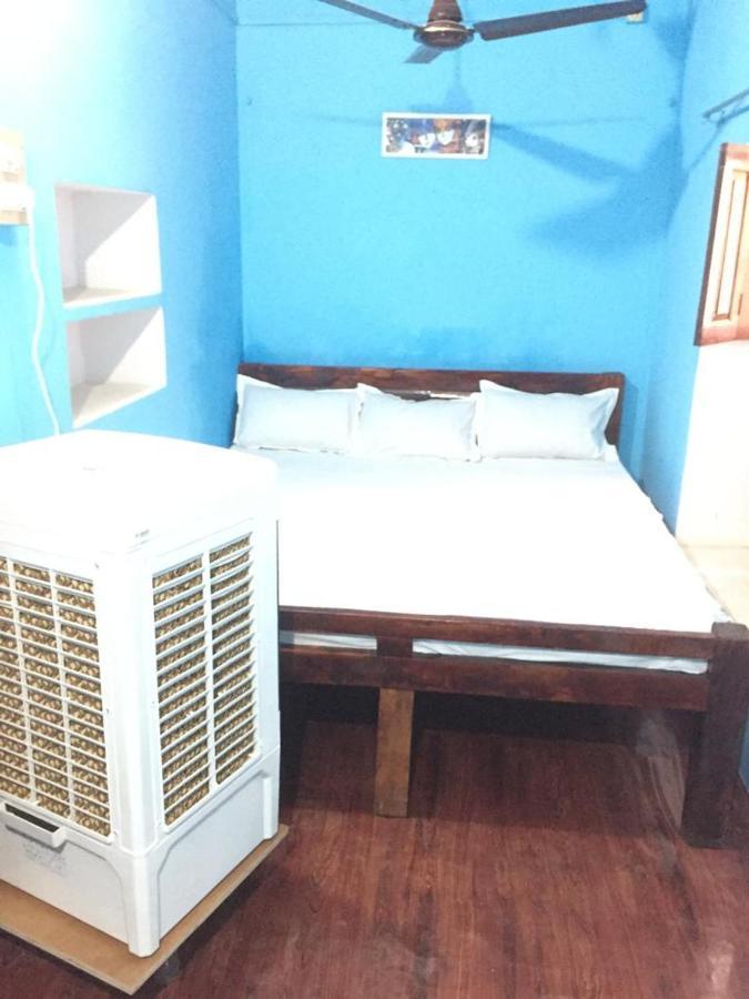 Sankardev Guest House D24 35 พาราณสี ภายนอก รูปภาพ