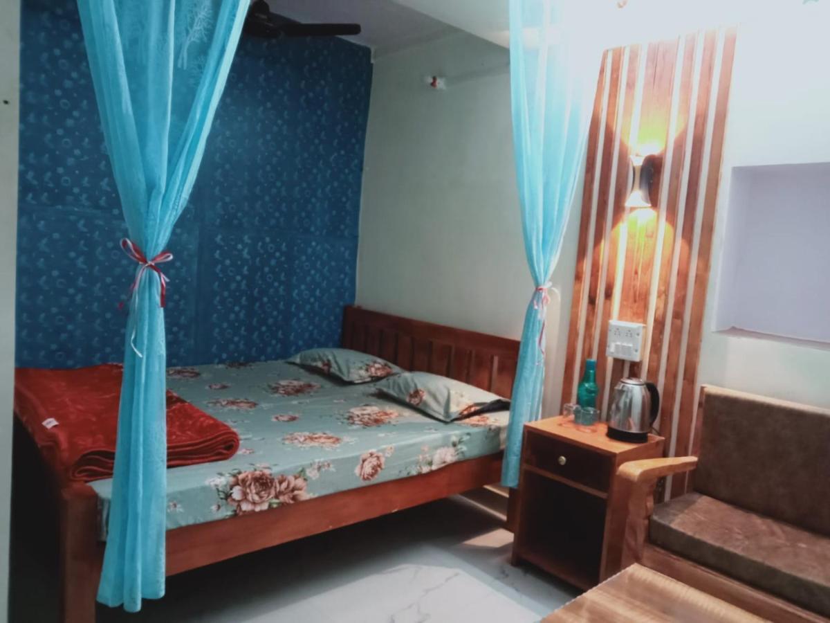 Sankardev Guest House D24 35 พาราณสี ภายนอก รูปภาพ